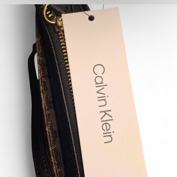 Calvin Klein Logo Patterned Brown Crossbody Bag - Picture 4 of 8